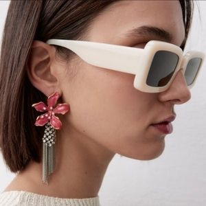 Zara Rhinestone & Pearls Dangle Pink & Gold Flower Earrings